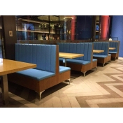 簡約港式餐廳卡座沙發桌子